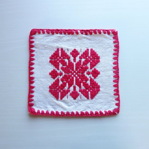 刺繍入りクロス